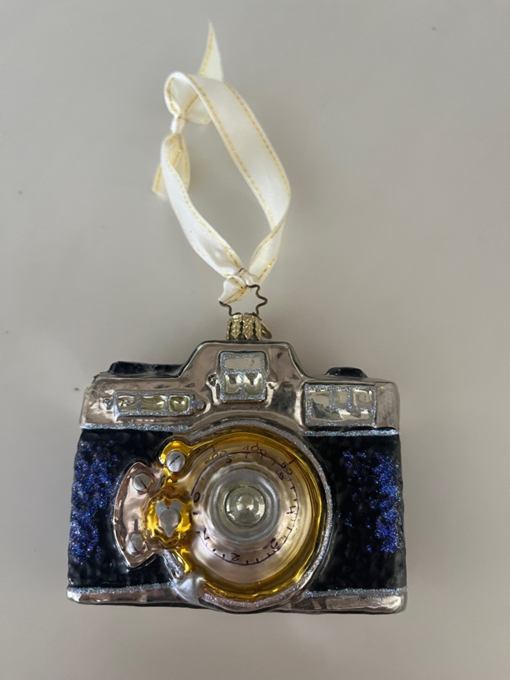 Christopher Radko ornament Collectibles Say Cheese camera hang tag
